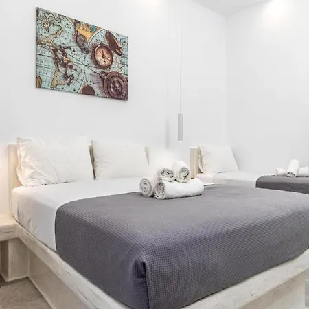 公寓 Superb Naxos Grand In The Heart Of Town Balcony Naxos City