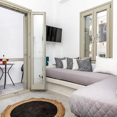 Superb Naxos Grand In The Heart Of Town Balcony 公寓 Naxos City